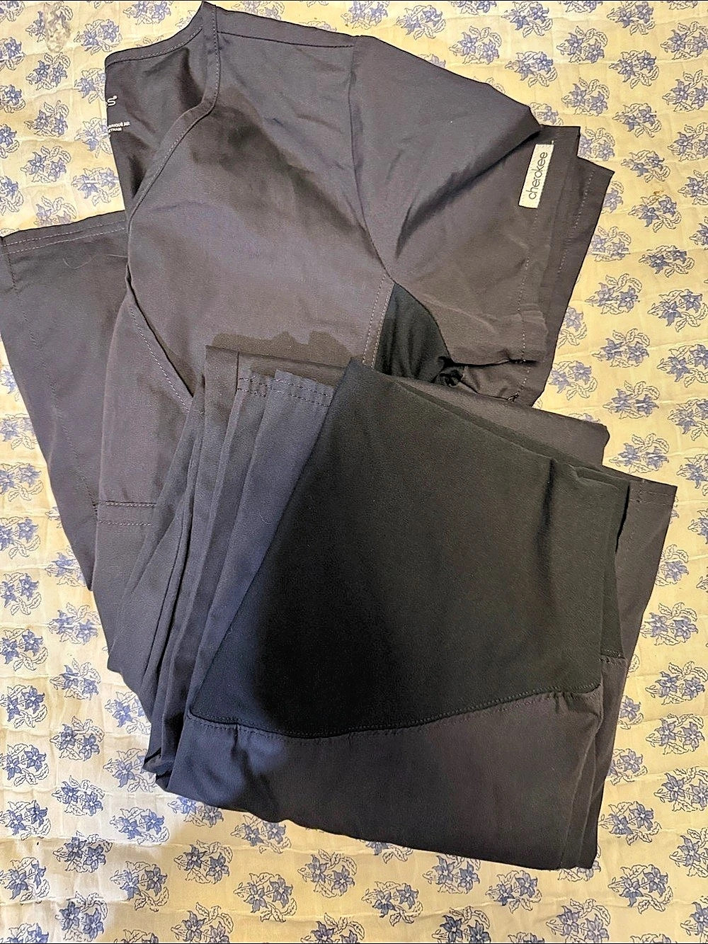 Cherokee Grey maternity scrub set